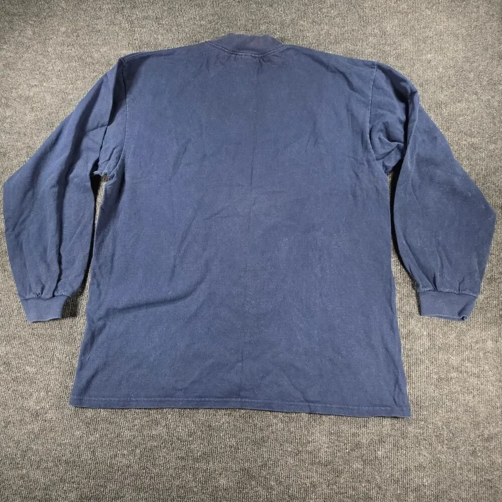 Nike Men's Navy and Blue Shirt